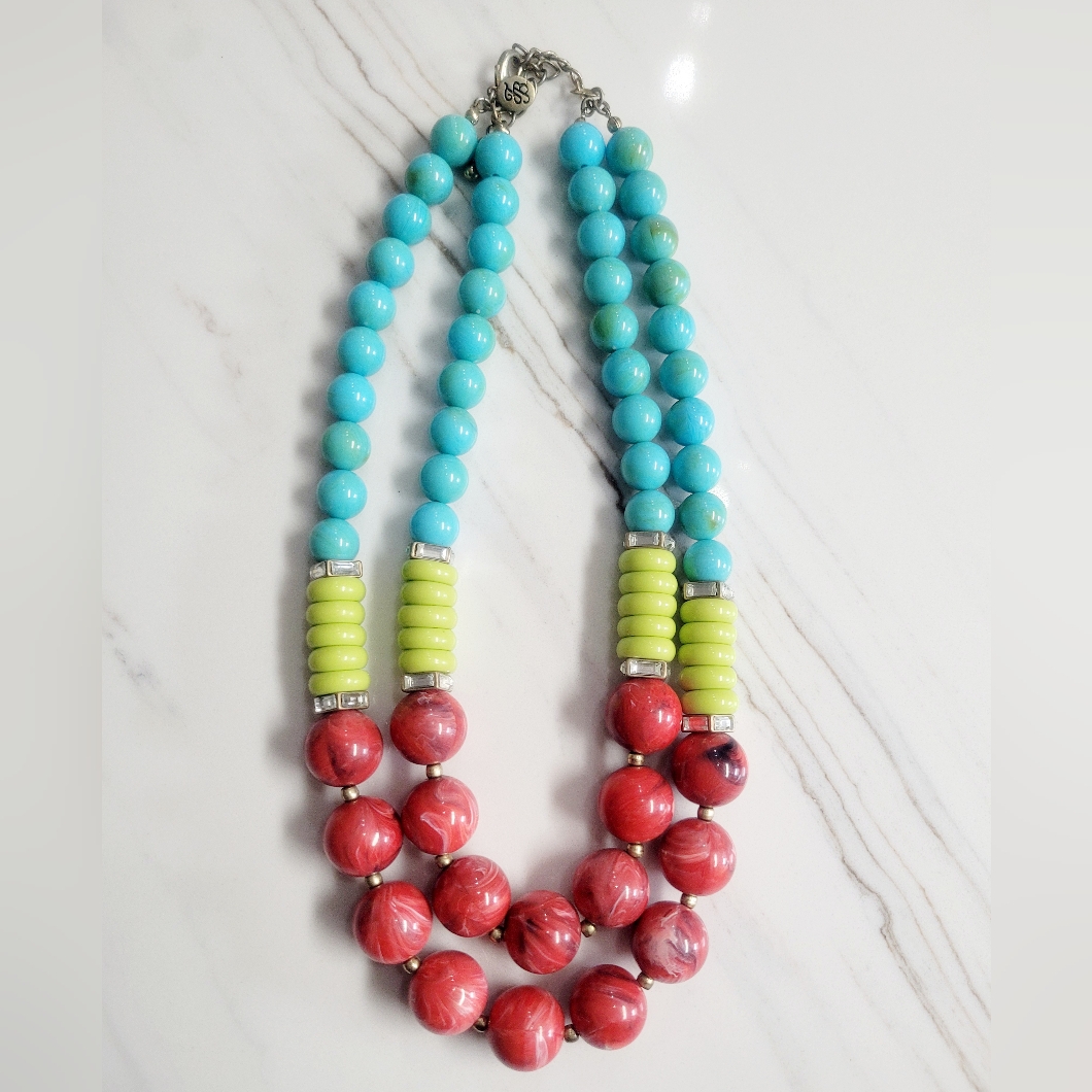 Tommy Bahama Turquoise And Red Beaded Necklace 25$